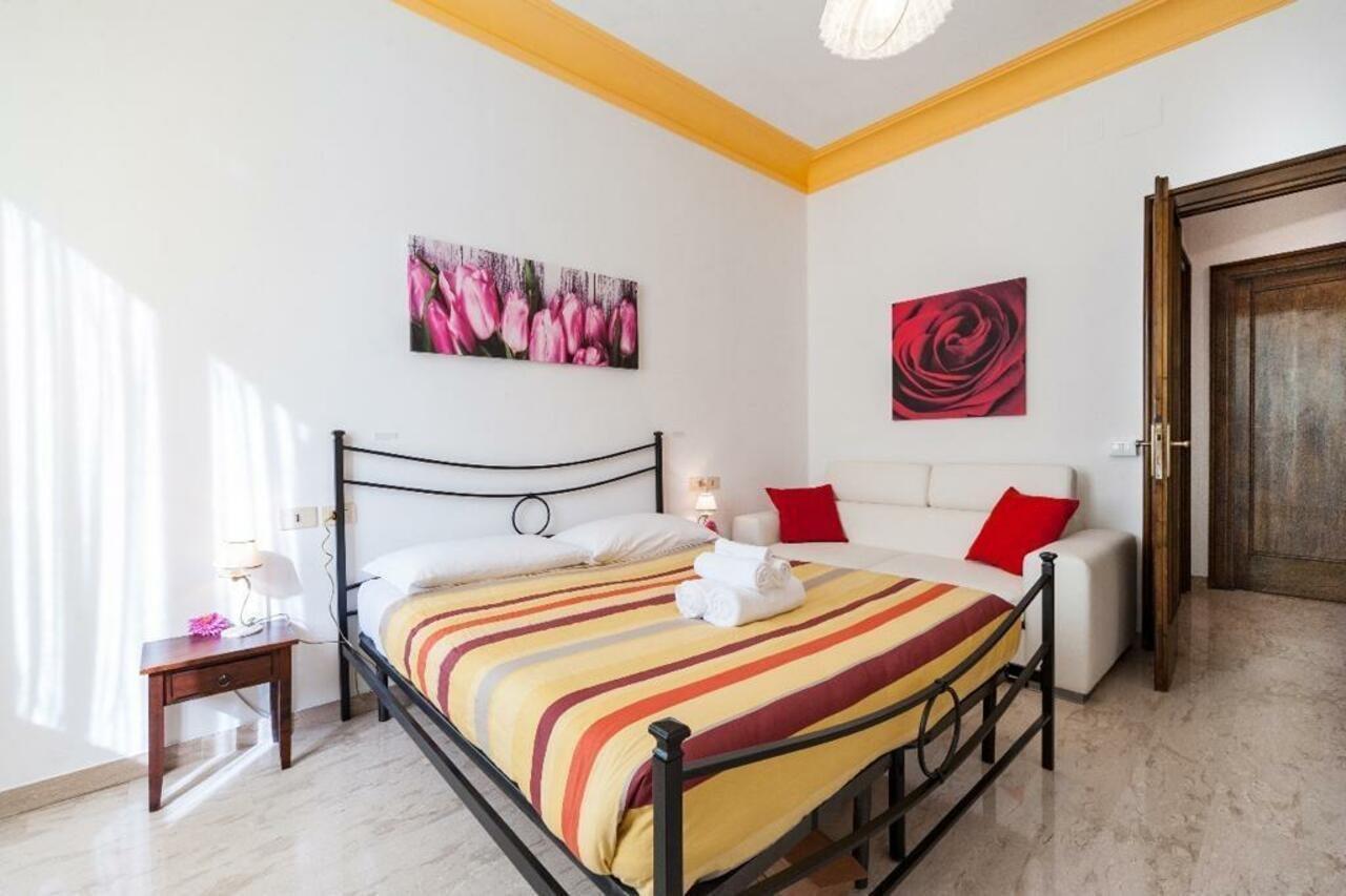 Apartment Holidays Colosseo Rome